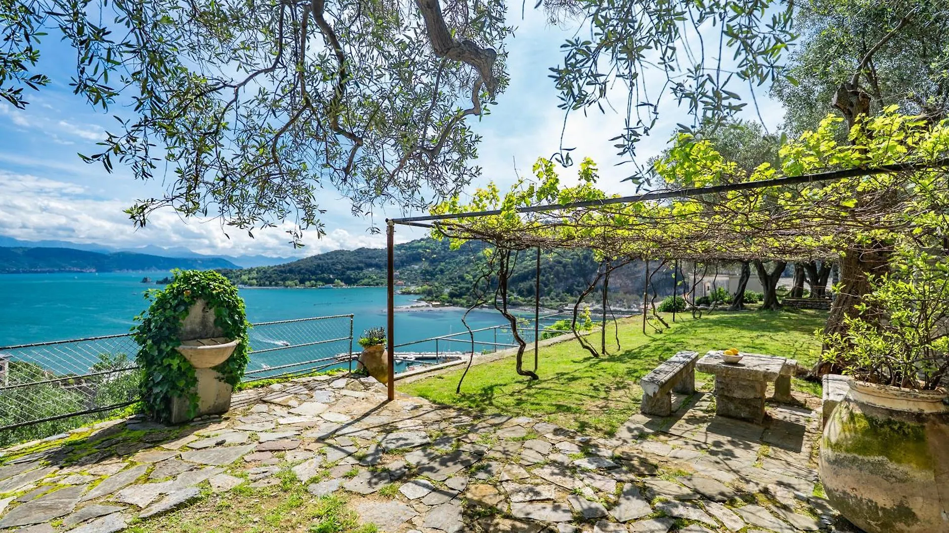 Villa Castello Portovenere Italy